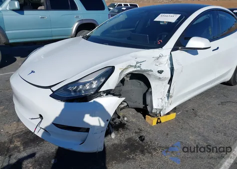 2018 Tesla Model 3 Long Range/Performance from USA, damaged, VIN 5YJ3E1EB9JF088774